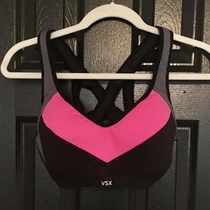 Victoria’s Secret High Impact Sports Bra 34D